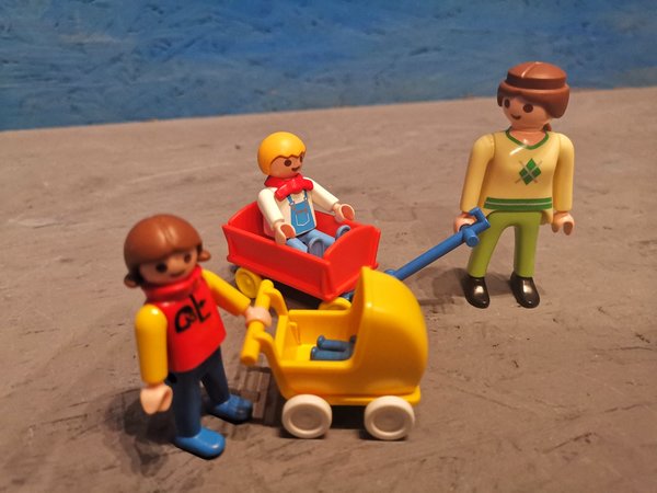 Playmobil Playmobil Mama & Bollerwagen & 2 Kinder & Puppenwagen mit Puppe