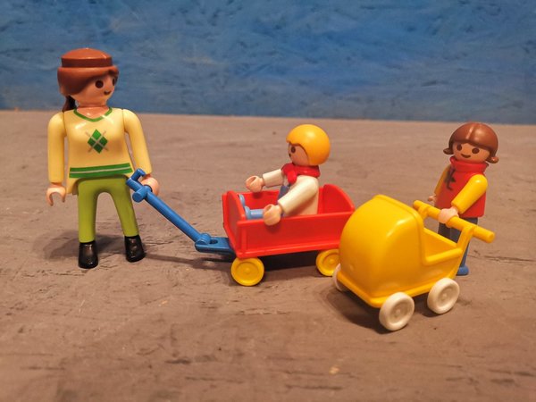 Playmobil Playmobil Mama & Bollerwagen & 2 Kinder & Puppenwagen mit Puppe