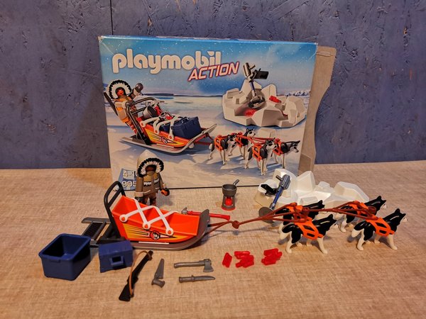 Playmobil 9057 Hundeschlitten vollständig