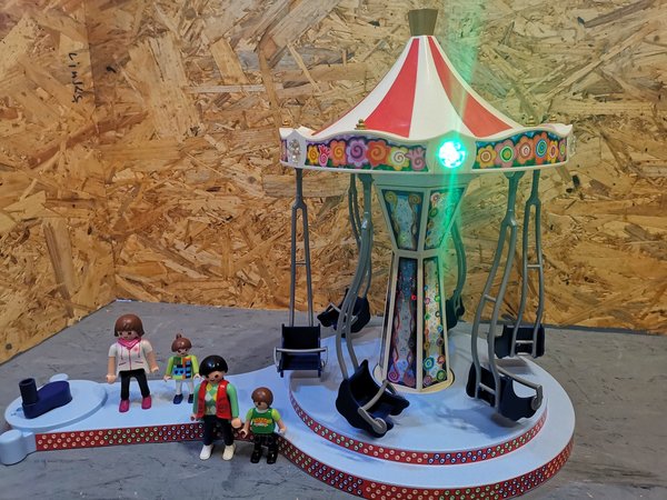 Playmobil Kettenkarussell mit bunter Beleuchtung 5548 vollständig