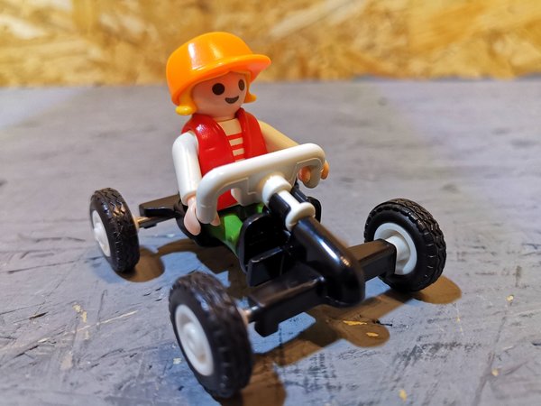 Playmobil Kind mit Gokart