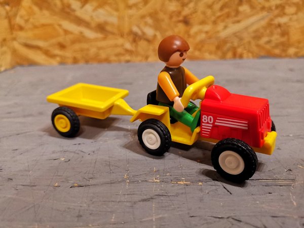 Playmobil Kindertraktor mit Anhänger