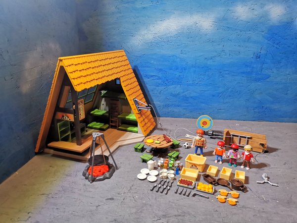 Playmobil großes Feriencamp 6887 vollständig
