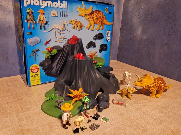 Playmobil 4170 Triceratos mit Baby und Vulkan vollständig