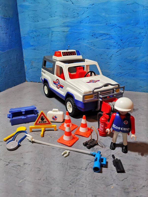 Playmobil Rescue Pick-up 3070 vollständig veröffentlicht 1999
