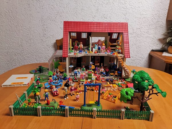 Playmobil Wohnhaus 4279 mit Wintergarten 4281 vollständig komplett eingerichtet