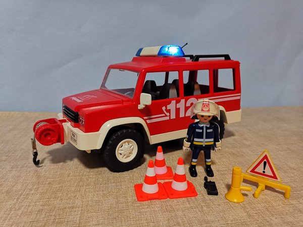 Playmobil 3181 Feuerwehrvorausfahrzeug vollständig