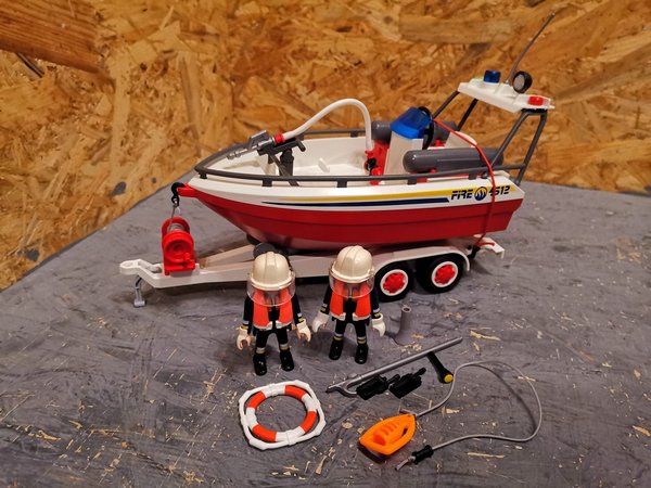 Playmobil Feuerwehr-Boot mit Anhänger 4823 vollständig